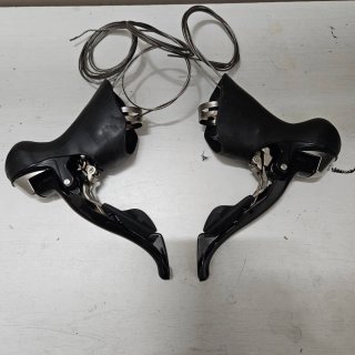 Shimano 105 ST-5700 leve 10 velocità