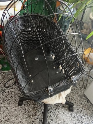 Cesta bicicleta mimbre con soporte