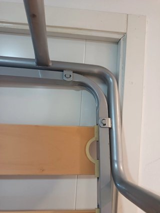 Somier individual lamas madera base metal