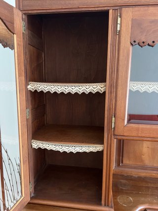 Aparador de madera hecho a mano