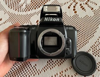 Excelente* Cámara Nikon F-601 AF (cuerpo) Funciona