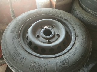 Llantas de ford custom