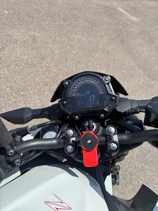 Kawasaki Z400 Naked