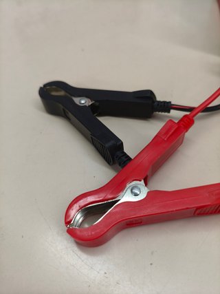 Cargador inteligente de batería 12V 6A