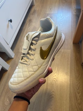 Nike Tiempo R10 Touch of Gold