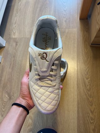 Nike Tiempo R10 Touch of Gold