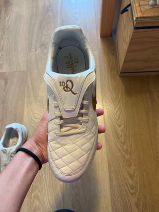 Nike Tiempo R10 Touch of Gold