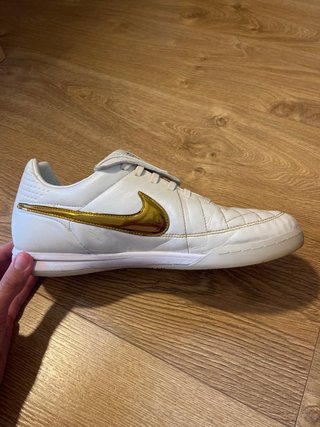 Nike Tiempo R10 Touch of Gold