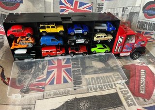 Camión Portacoches con 24 Coches de Juguete