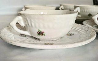 Juego de 6 tazas y platillos de porcelana antigua
