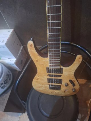 Guitarra Ibanez S770 Impecable con Funda nueva