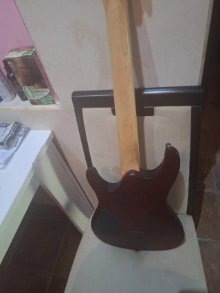 Guitarra Ibanez S770 Impecable con Funda nueva