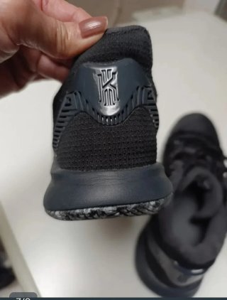 Nike Kyrie 2 Scarpe Sportive Uomo