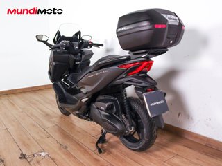 HONDA FORZA 350