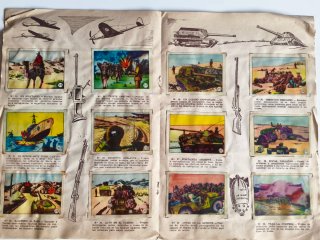 Antiguo Álbum de cromos La Guerra en Egipto Ferma