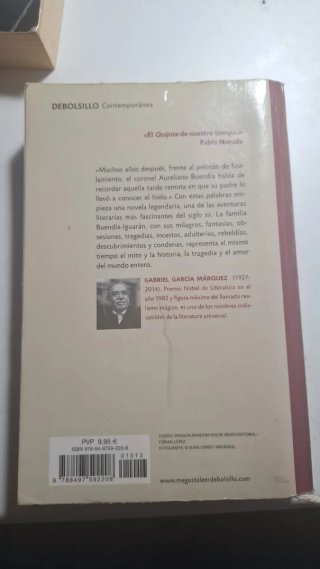 3 libros de Gabriel García Márquez.