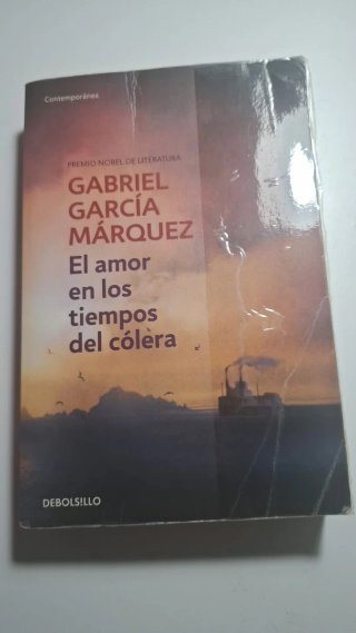 3 libros de Gabriel García Márquez.