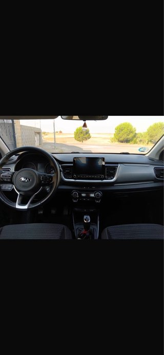 KIA Stonic 2021 1.0 T-GDI 100 cv Dynamics