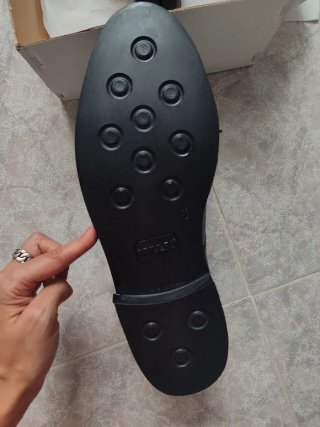 Zapatos de vestir negros para caballero