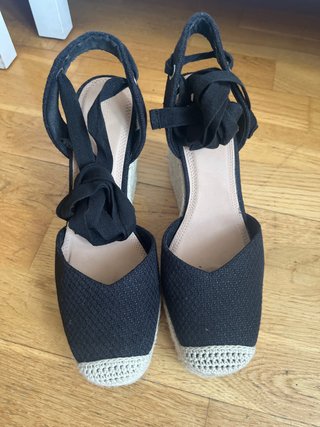 Sandalias cuña esparto Stradivarius talla 41