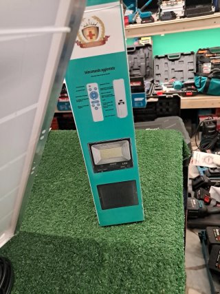 Faro Solare Royal 2000W