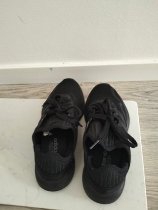 Zapatillas Adidas Negras 37.5