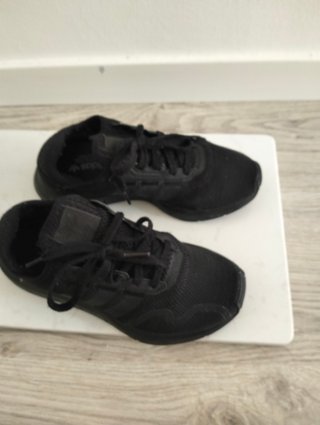 Zapatillas Adidas Negras 37.5