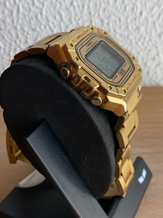 Reloj Casio Dorado Illuminator