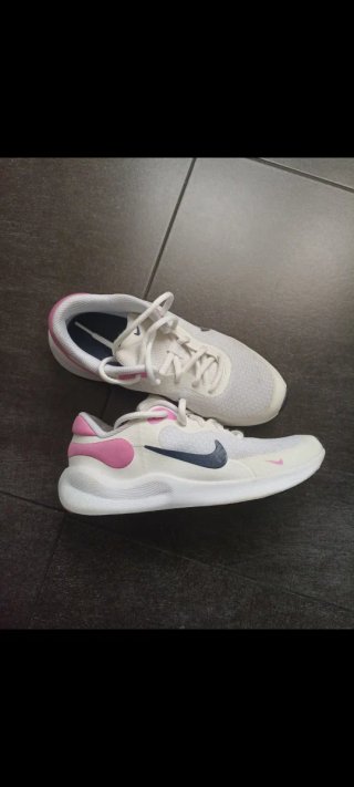 Zapatillas Nike niña Talla 35