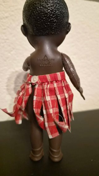 Muñequito antiguo inglés.