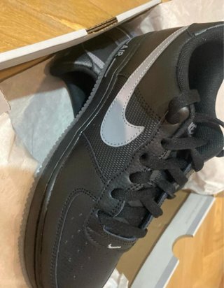 Nike Air Force 1 Negras y Grises