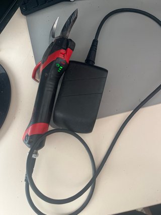 Infaco F3020 Tijeras Eléctricas + Accesorios