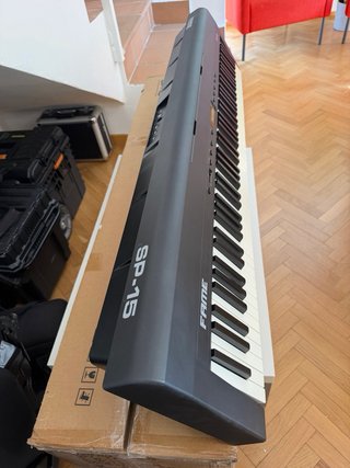 Piano Electrónico FAME SP-15 88 Teclas