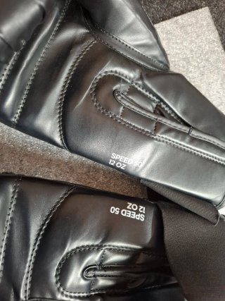 Guantes Boxeo Adidas + Vendas