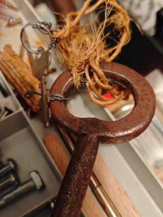 Llave antigua oxidada