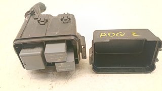 CAJA RELES / FUSIBLES TOYOTA AURIS (E18) 1AD 9008