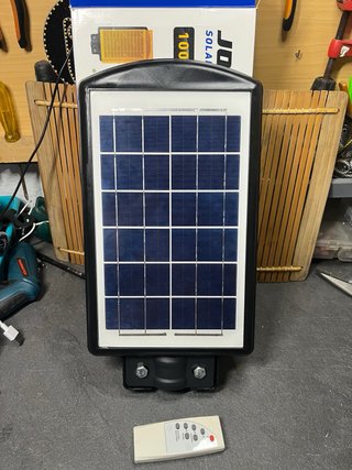 Foco Solar LED Jortan 100W Exterior con Mando