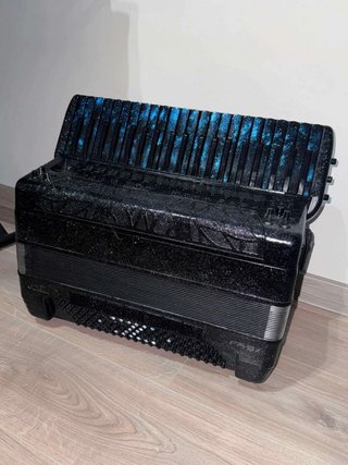 Se vende Roland FR-8X BK – ¡Estado impecable, list