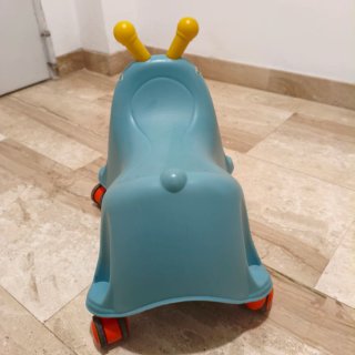 Correpasillos Pulga Azul