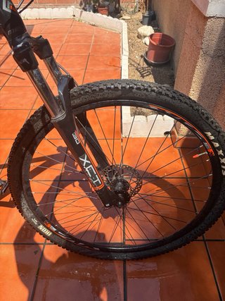 Bici Megamo Natural Negra Naranja