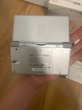 Nintendo DS Lite Plata  Completa