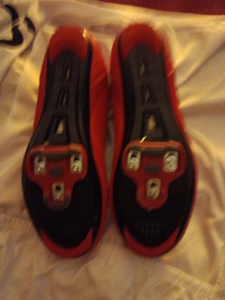 Zapatillas  Talla 45, con calas