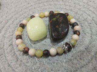 Pulseira Pedra Natural Vermelha e Branca