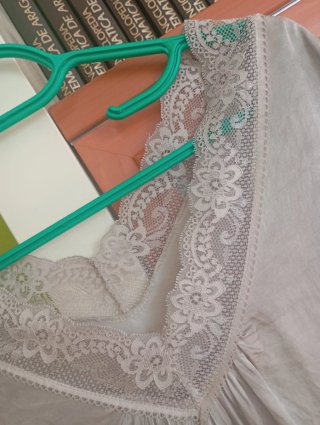 Blusa de encaje Italy Moda