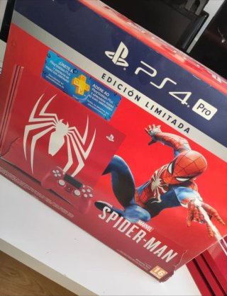 PS4 Pro Edición Limitada Spider-Man Roja