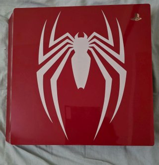 PS4 Pro Edición Limitada Spider-Man Roja