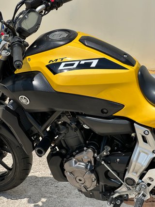 Yamaha MT 07 2015
