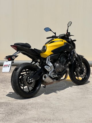 Yamaha MT 07 2015