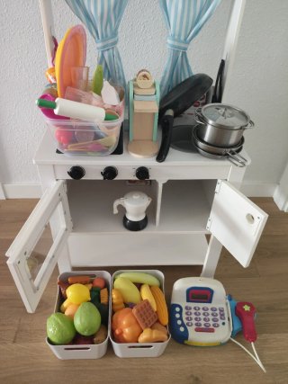 Cocinita infantil IKEA + accesorios