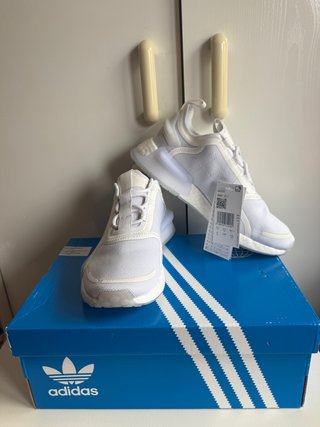 Zapatilla Adidas Blanca